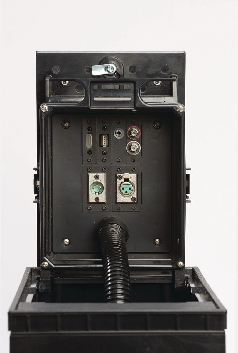 XB814CLVGY Exterior Non-Metallic Box Cover Assembly, 14 in L x 8 in W x 7 in H, NEMA 4X/IP65
