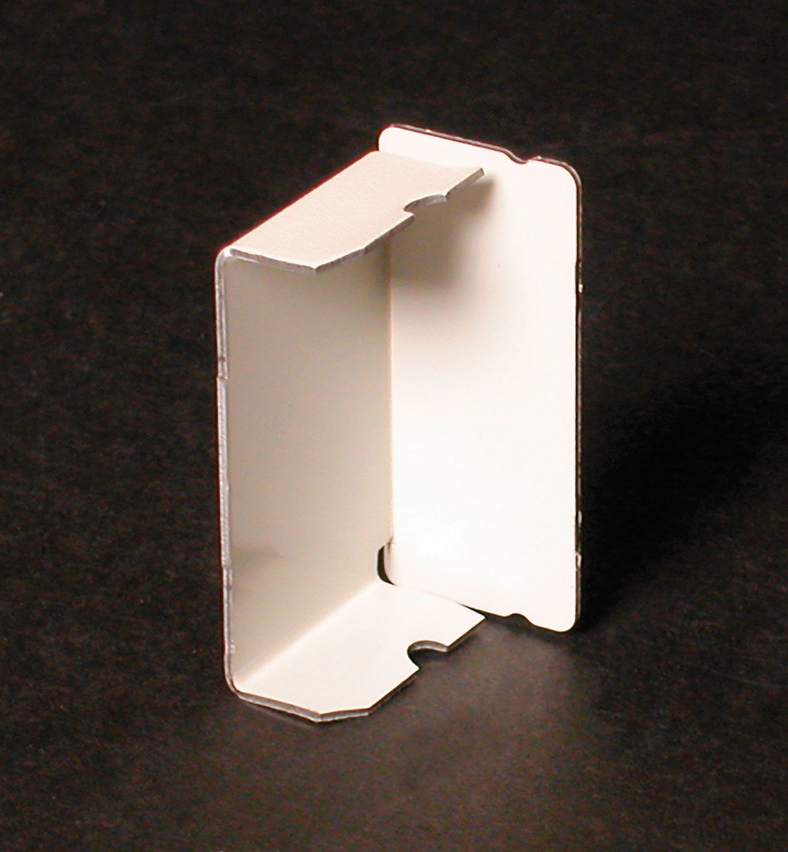 2410B-BK 2-Channel Blank End Fitting, For Use With 2400, 2400D 600 V AC Raceway, Steel, Black