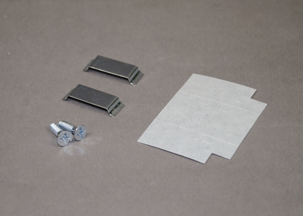 1502 Fiber Bushing, For Use With Pancake 1500 600 V AC Overfloor Raceway System, Steel