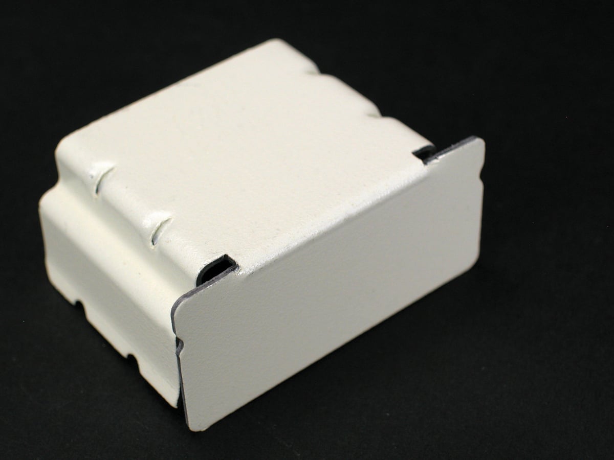 2410BD-FW 2-Channel Divided Blank End Fitting, For Use With 2400, 2400D 600 V AC Raceway, Steel, Fog White