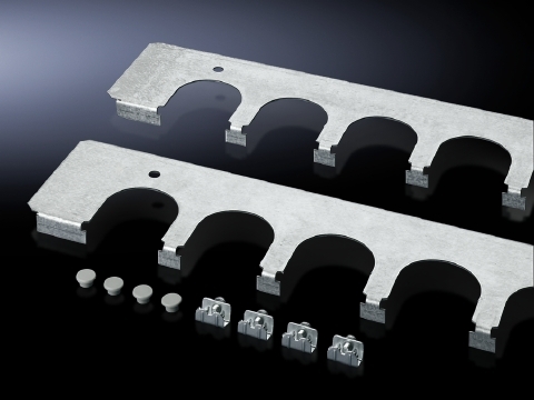 8800100 TS Series 4-Cutout Cable Entry Plate, For Use With TS, SE, PC, CM, CL Series 1000 mm W Enclosure, Sheet Steel
