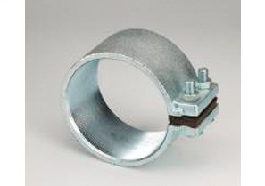 SRC-200 Bridgeport Non-Insulated Split Coupling, 2 in, For Use With IMC and Rigid Conduit, Malleable Iron, Zinc Plated