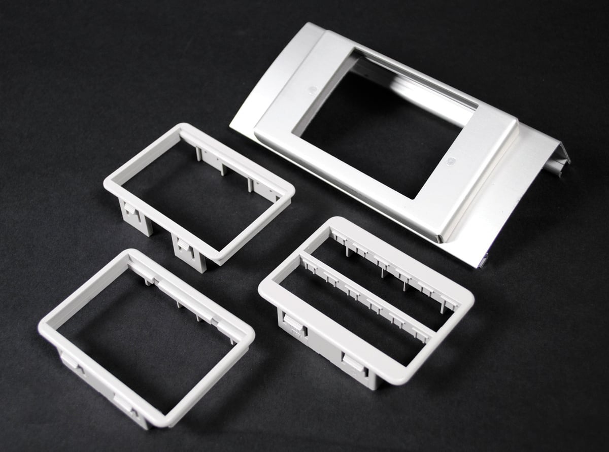 ALDS4047MAB 2-Channel Device Plate, For Use With ALDS4000 600 V AC Raceway, Aluminum
