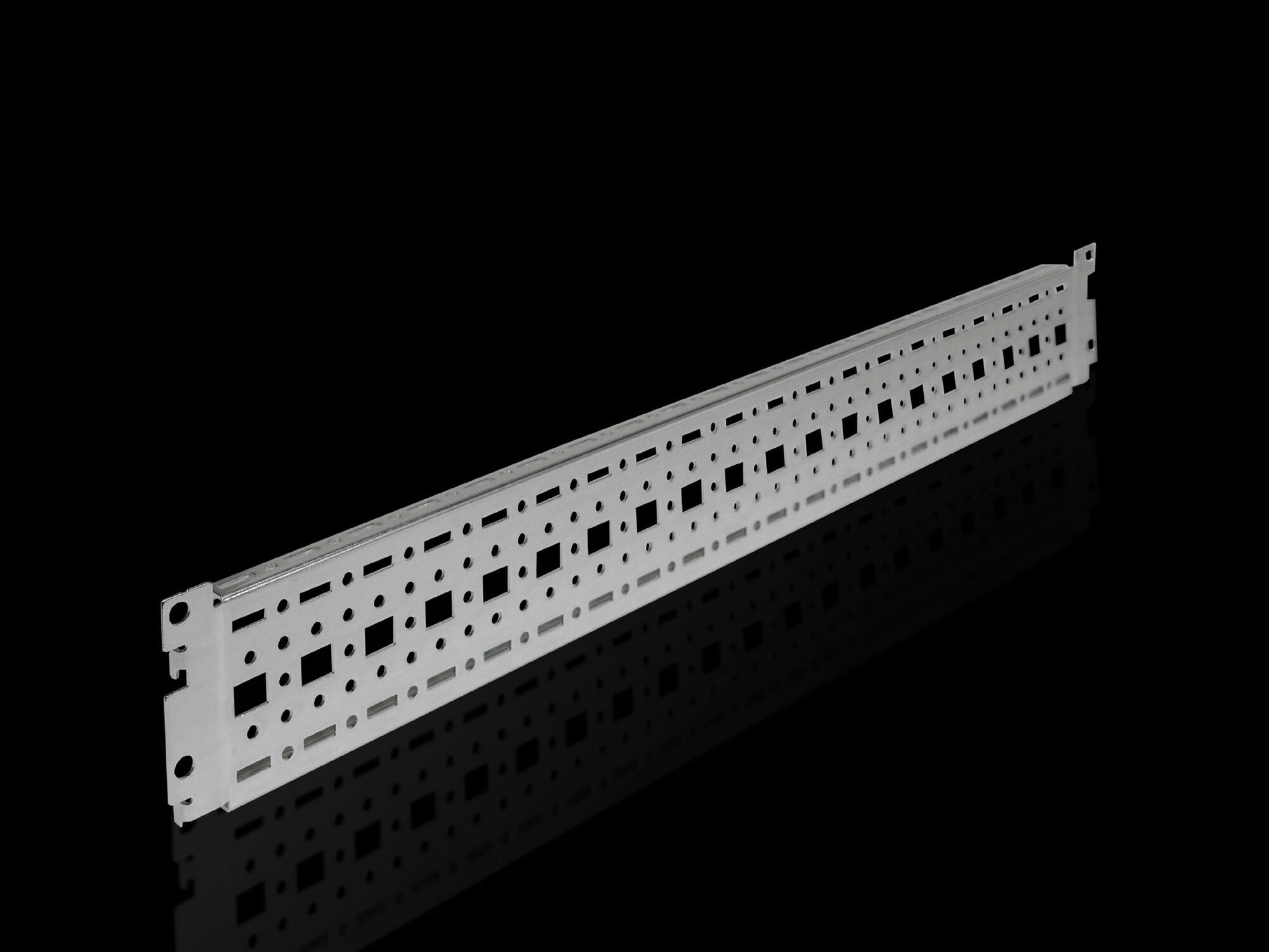 8612160 System Chassis, For Use With 600 mm W x 600 mm D Outer Mounting Level Enclosure, Carbon Steel