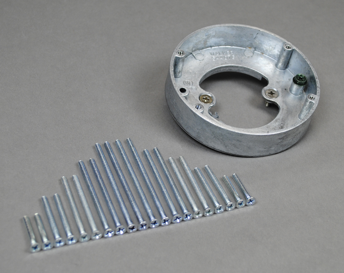 439 Source 1 Attaching Ring, 7/8 in D, Polycarbonate