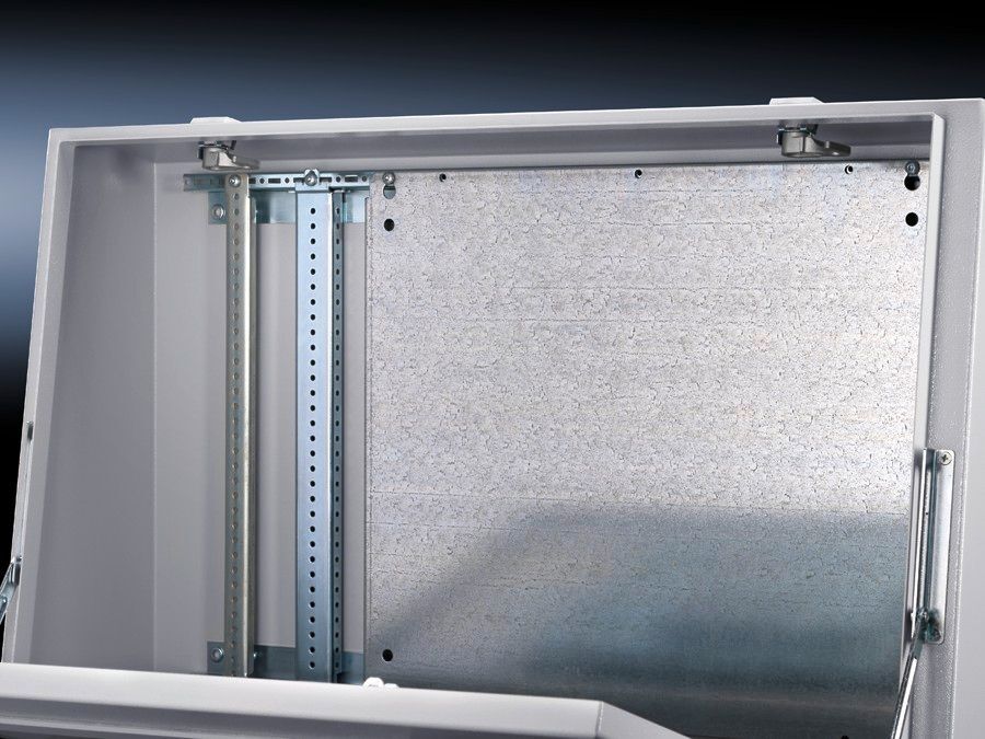 6730340 Partial Mounting Plate, For Use With TP, TS, SE Series 700 mm W x 437 mm D Enclosure, Carbon Steel