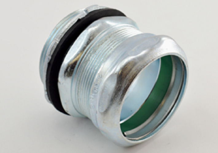 255-SRTI Bridgeport Raintight Insulated Throat Compression Connector, 2 in Trade, For Use With EMT Conduit, Steel, Electro-Plated Zinc