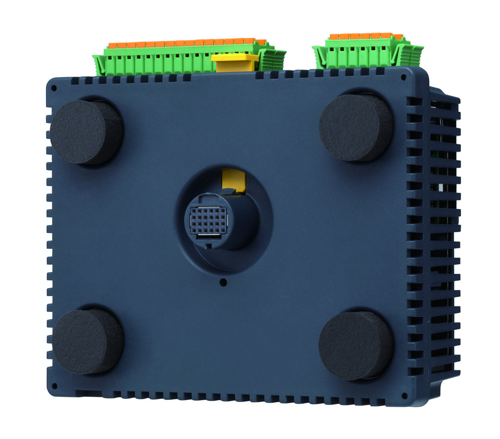 LT4000M Digital rear module, 22mm, 1 Serial, Ethernet, 1 USB, DIO: 20 In 10 Out, Source, DC24V