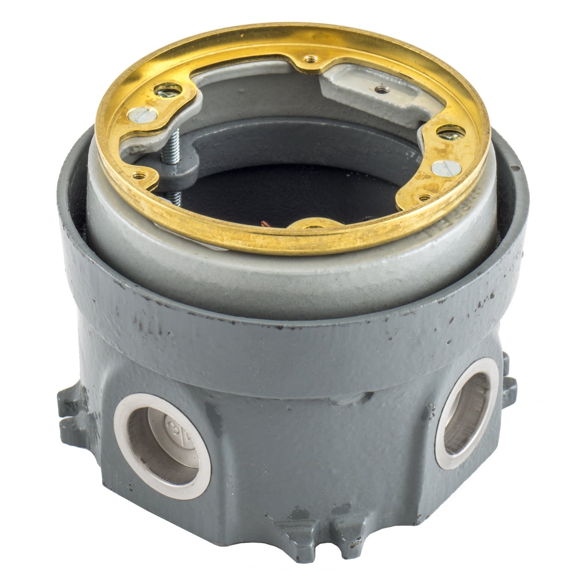 B2503 B25 Deep Fully Adjustable Standard Sized Floor Box, Cast Iron, 36 cu-in Capacity, (1) Outlets, (4) Knockouts, 5 in L x 4.63 in W x 3.75 in H