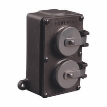 2584B-125 Rectangular Pin and Sleeve Receptacle, 125 VAC, 15/20 A, Natural