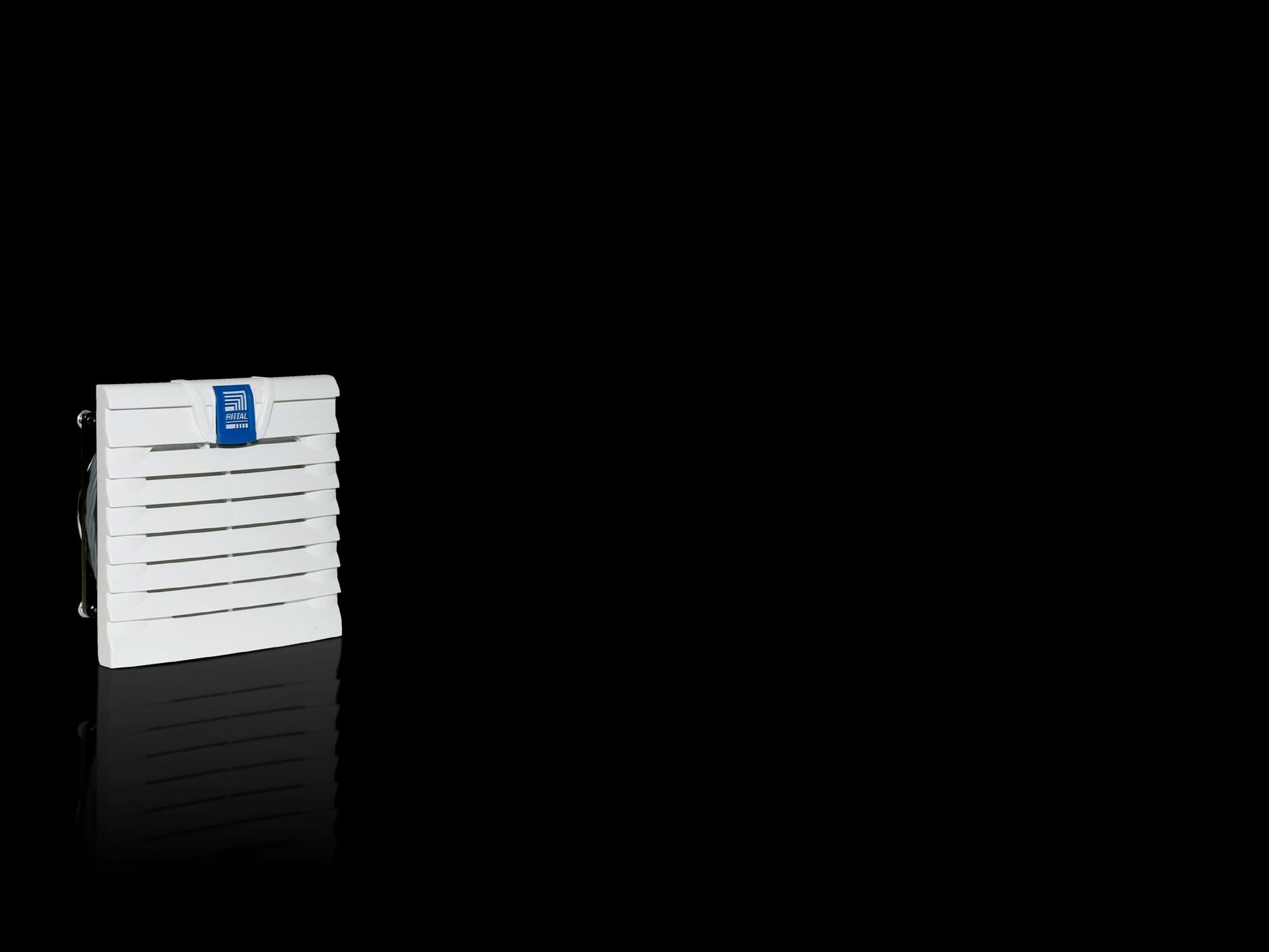 3237124 TopTherm Filter Fan Unit, 24 V DC, 0.125 A, 3 W Power Rating, 11.8 cfm Air Flow, NEMA 3/3R/12/IP54/56 Enclosure