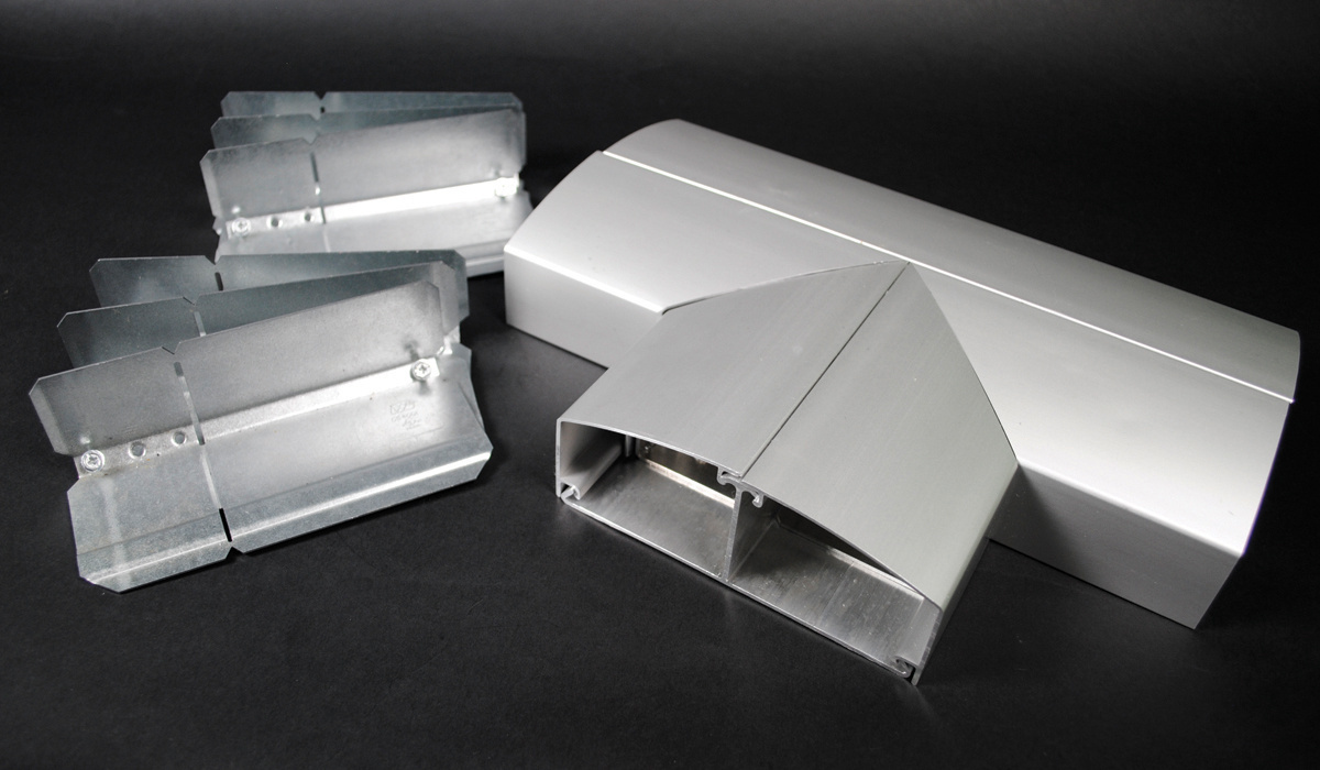 ALDS4015 2-Channel Divided Tee, For Use With ALDS4000 600 V AC Raceway, Aluminum