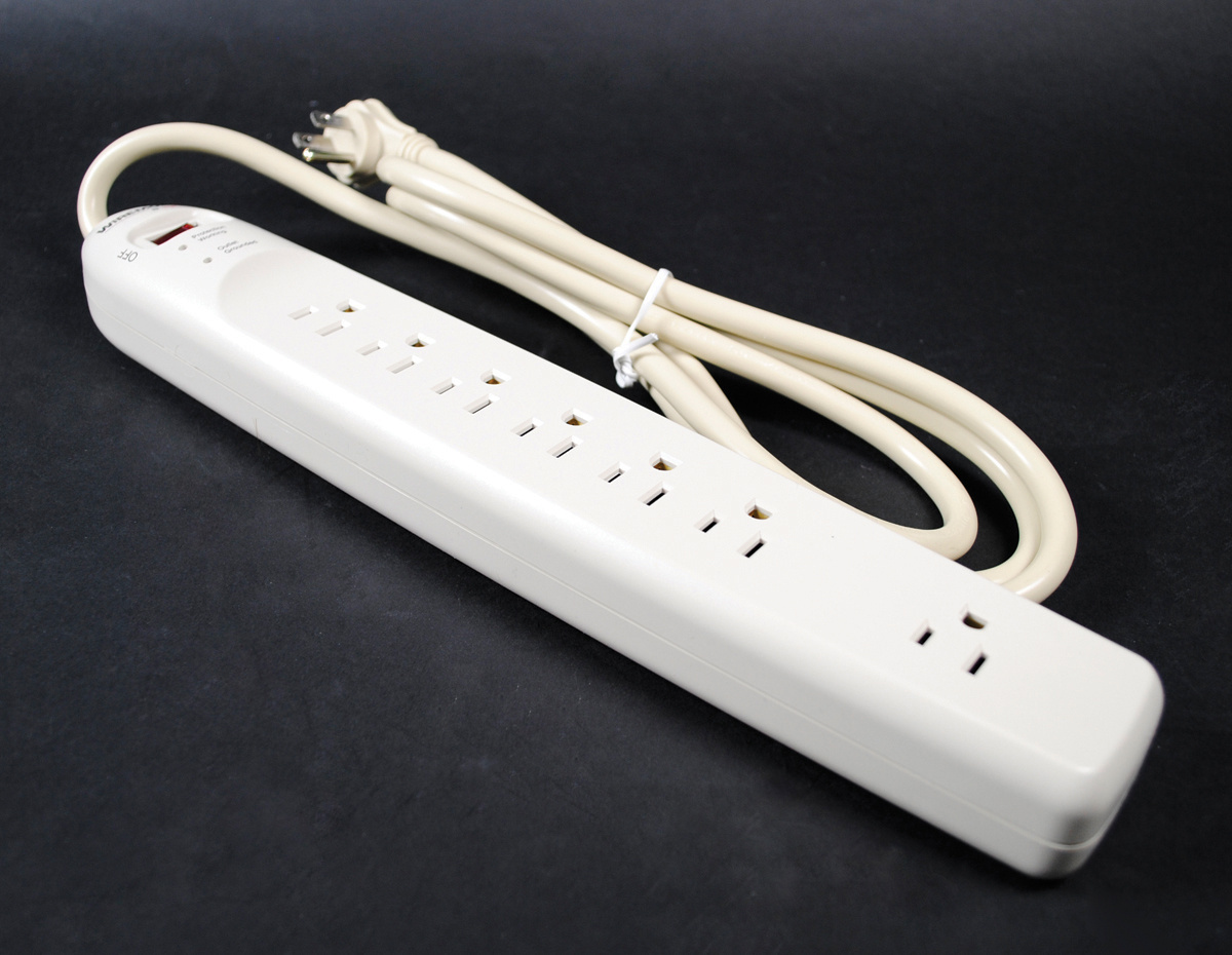 Surge Protector, 120V, 15A, 7 Outlets