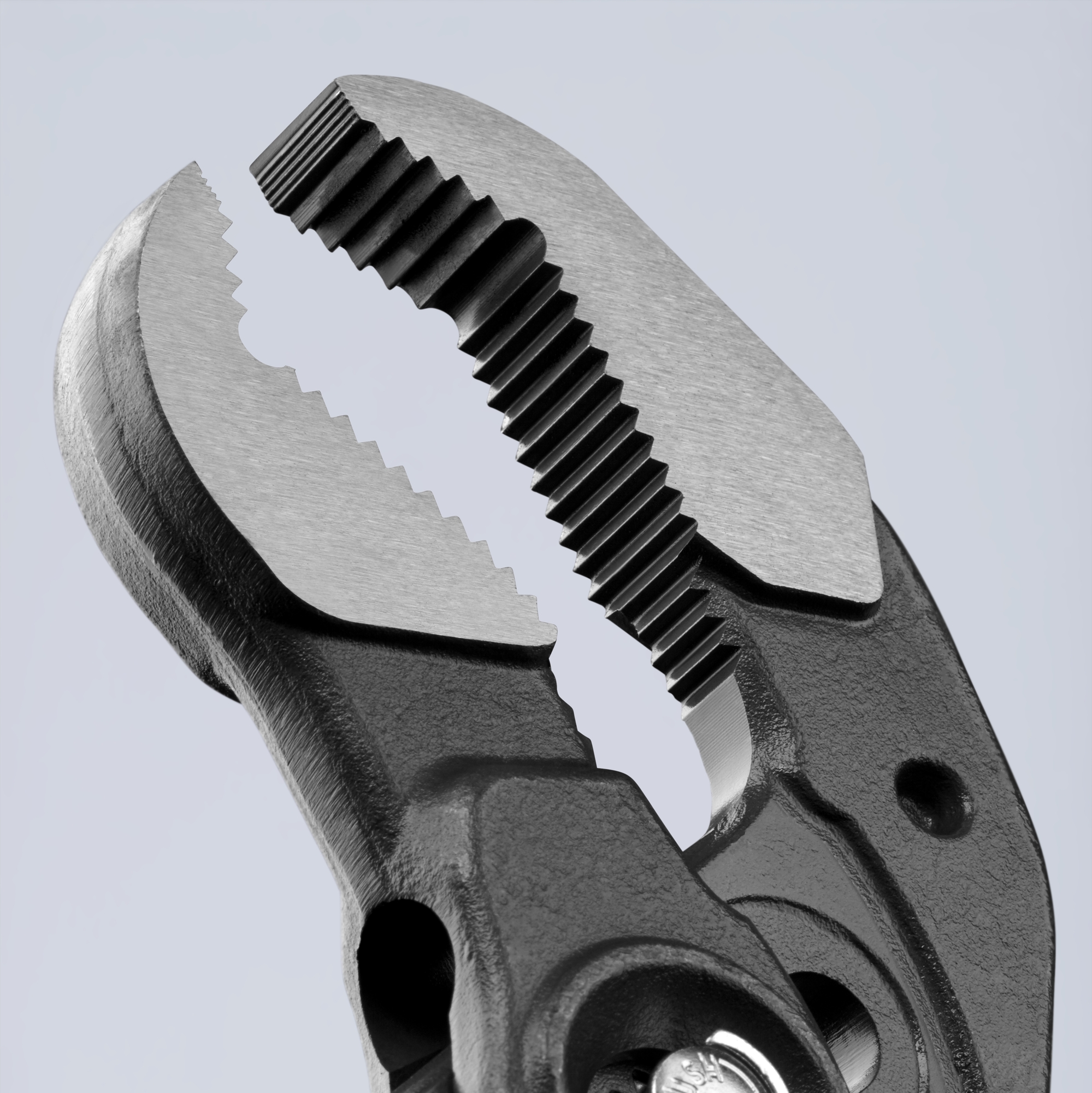87 01 400 SBA Box Joint Pipe Wrench and Water Pump Plier, 3-1/2 in Nominal, 2-1/16 in L x 1-3/4 in W CRV Steel V-Shape Jaw, Serrated Jaw Surface, 16 in OAL