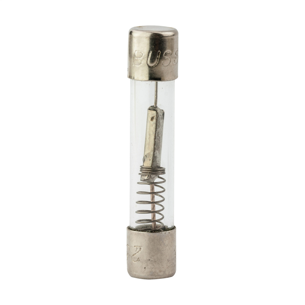 MDQ-9 Electronic Time Delay Fuse, 9 A, 32 V AC, 1 kA Interrupt