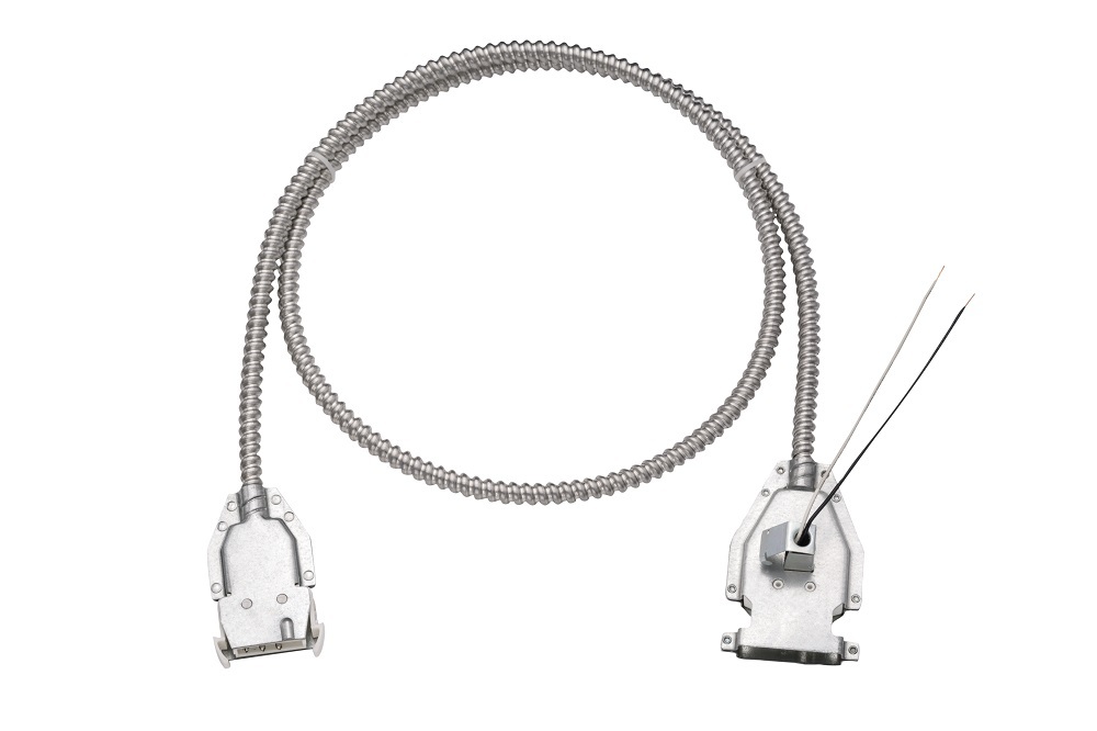 QFC120 12/2G15 M5 QFC 2-Conductor 1-Ground Fixture Cable, 120 VAC, M5 End, 15 ft OAL, 12 AWG Conductor, Aluminum
