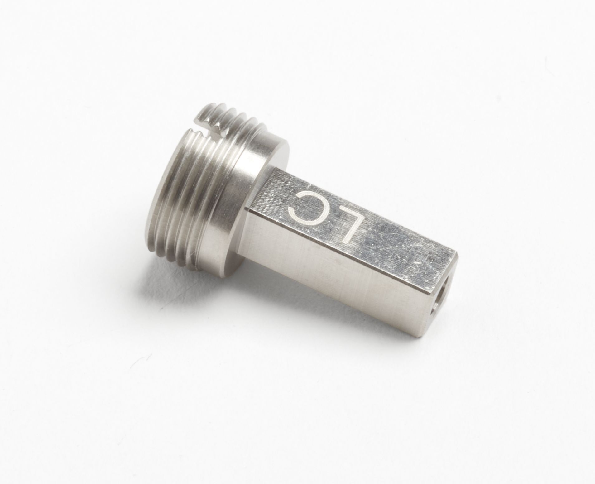MPO/MTP PROBE TIP FOR PATCH CORDS AND BULKHEADS