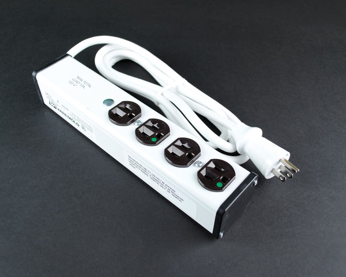 ULM4-6 Plug-In Outlet Center Unit, 120 V AC, 15 A, 4 Outlets, 6 ft L Cord, Snap-Fit Mount