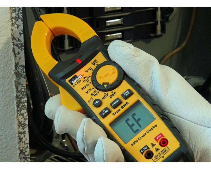 61-757 TightSight Digital Clamp Meter With Backlit, Flashlight, 600 V AC, 600 A, 60 MOhm, 10 to 9999 Hz, 1.4 in Jaw, Backlit LED Display
