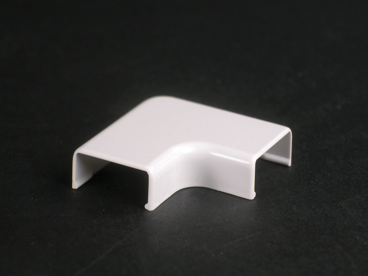 90 deg Non Metallic Flat Elbow Fitting; 1-1/2 Inch Length x 3/4 Inch Width Ivory