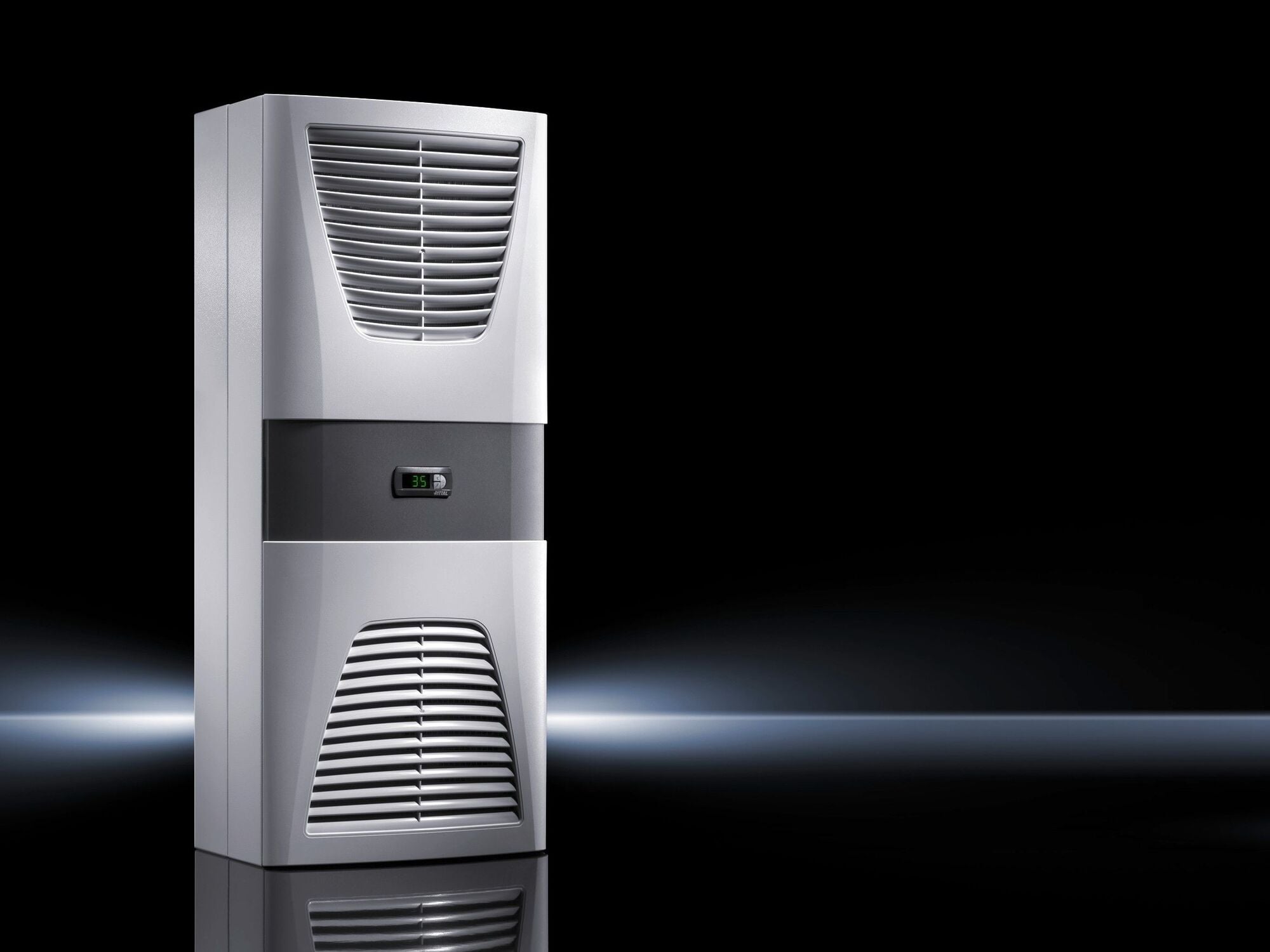 3304540 TopTherm SK Series 3-Phase Cooling Unit, 400/460 V AC, 2.8/2.9 A, 50/60 Hz, NEMA 12/IP34/54 Enclosure, 3070/3343/3753/4265 Btu