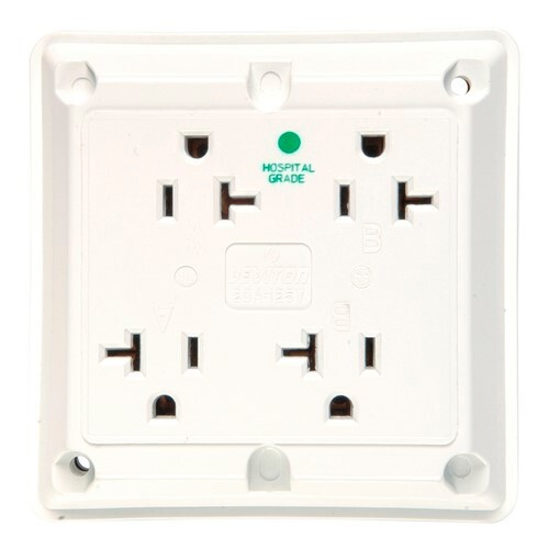 420HW  Quad Receptacle, White