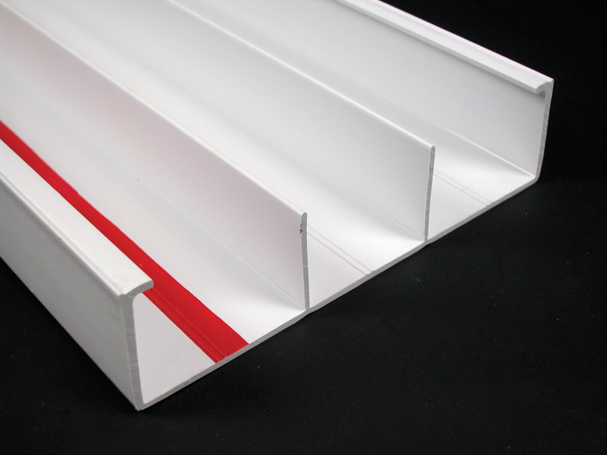 Non-Metallic Raceway Divided Base; Ivory