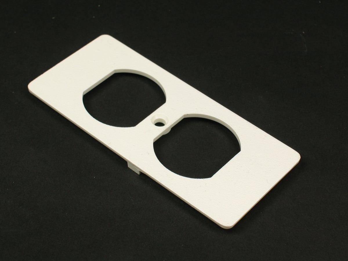 WiremoldIV NM Duplex FACEPLATE