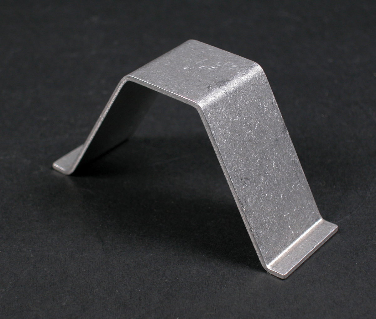 Wire Clip Fitting, Series: ALA3800, For Use With: ALA3800 Series Large Raceway, Steel, Satin Anodized
