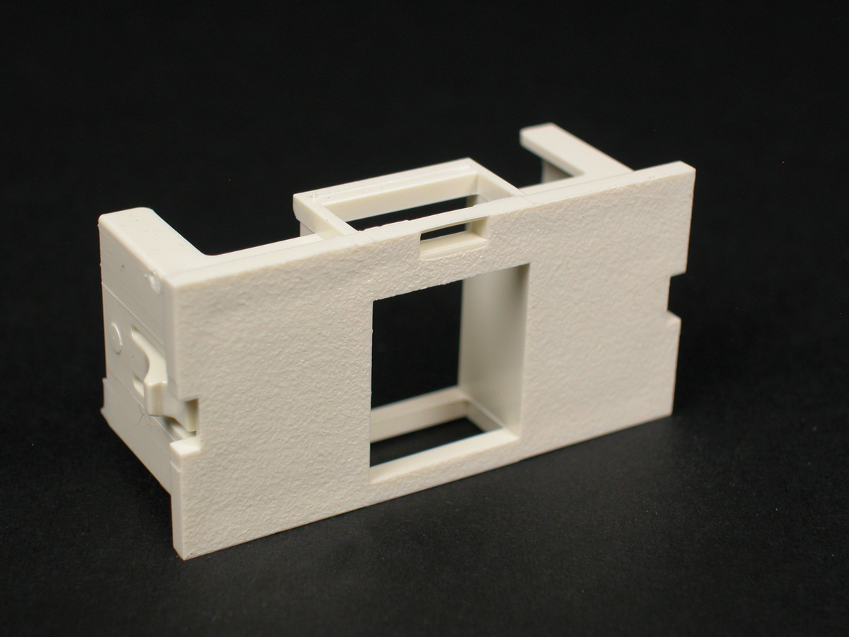 WMDCM2-U1KEYA-BK CM Series 2A Unloaded Communication Module Adapter Insert, Snap-Fit Mount, 1 Gangs