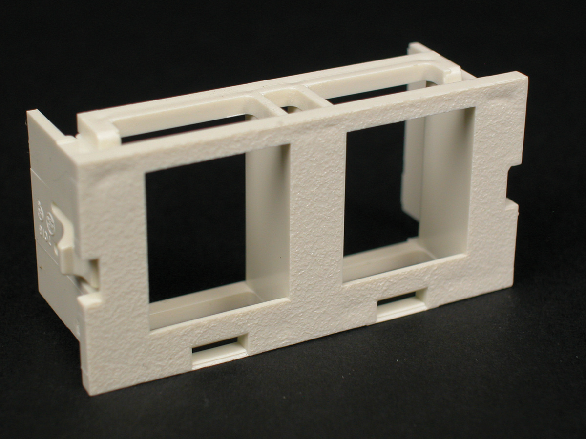 CM Series Dual Unloaded Keystone Module; Plastic, Black