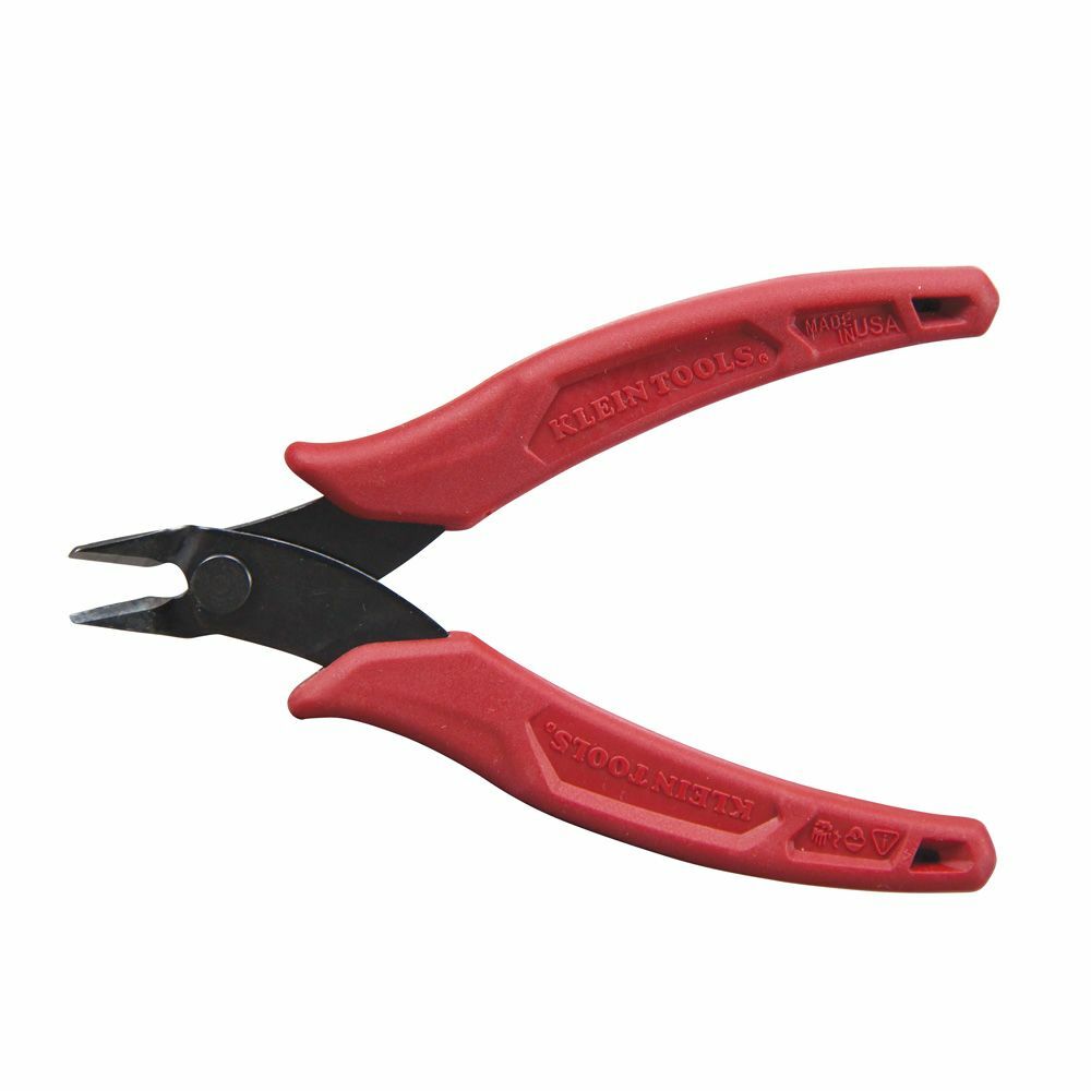 D275-5 Lightweight Cutting Plier, 0.45 in L x 0.26 in W x 0.086 in THK Steel, 5 in OAL, Flush Cut