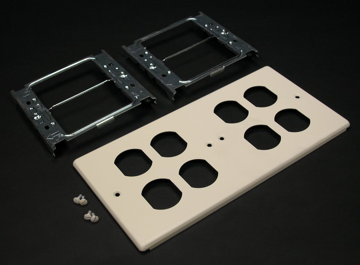 Overlapping Cover, Multi-Channel, Series: 4047, For Use With: 4000 Series Raceway, 15/20 A Duplex Receptacle, Steel, Ivory/Gray, Baked Enamel Coated/ScuffCoat™, 4-3/4 in OD x 9-1/2 in L