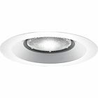 Incandescent open splay recessed trim with a white powdercoat finish. For use with insulated ceilings. 7-3/4 in outside diameter.