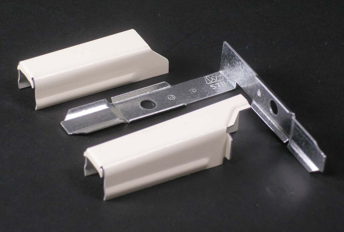 5000 Series Right Hand 90 Degree Internal Twisted Elbow; 2-1/2 Inch, Ivory