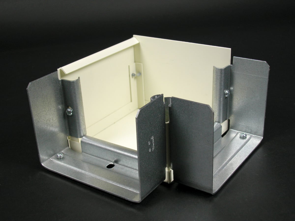 Combination Flat Elbow Fitting; Steel, Ivory