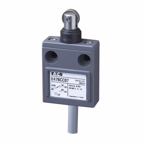 E47BCC07 Compact Limit Switch, 250 V AC/30 V DC, 5 A, Roller Plunger Actuator, SPDT Contact, 1 Poles