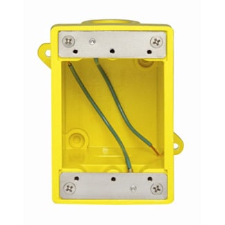 453CR Wetguard FD Box, Glass Filled Polyester, 21.6 cu-in Capacity, 1 Gangs, 2 Outlets, 2 Knockouts, 4.593 in H x 3.125 in W x 3.125 in D