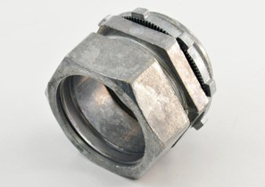 Connector, Compression, Zinc Die Cast, Size 1 1/4 Inch