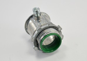 Connector, Set Screw, Zinc Die Cast, 105 Degree C Insulated Throat, Size 3/4 Inch