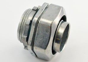 435-LTI2 Bridgeport Form B Insulated Throat Straight Liquid Tight Conduit Connector, 2 in Trade, Die-Cast Zinc, Ball Burnished/Mirror Smooth