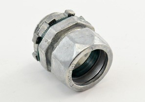 250-RT2 Non-Insulated Raintight Compression Connector With Internal Sealing Ring and Knockout Gasket, 1/2 in Trade, For Use With EMT Conduit, Die Cast Zinc, Ball Burnished/Mirror Smooth