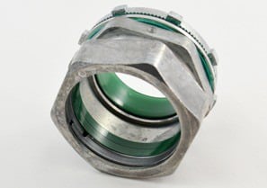 254-RTI2 Bridgeport Raintight Insulated Throat Compression Connector, 1-1/2 in Trade, For Use With EMT Conduit, Die-Cast Zinc, Ball Burnished/Mirror Smooth